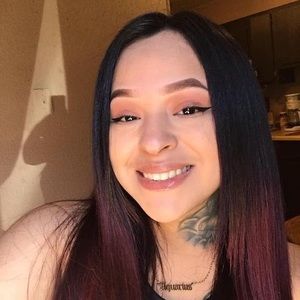 Meet your Posher, Jada